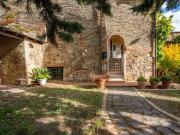 Rustici e casali in vendita di 300 m² in Via di Sotto