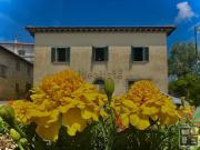 Rustici e casali in vendita di 300 m² in Via Senese, 11