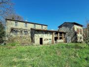 Rustici e casali in vendita di 303 m² in Località...