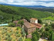 Rustici e casali in vendita di 308 m²