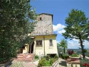 Rustici e casali in vendita di 310 m²