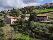 Rustici e casali in vendita di 310 m² in Via Monte Subasio
