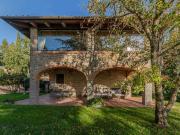 Rustici e casali in vendita di 314 m² in Strada Senza Nome