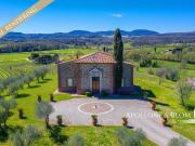 Rustici e casali in vendita di 315 m² in Strada...