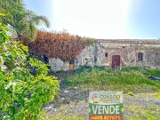 Rustici e casali in vendita di 315 m² in Via Madonna...