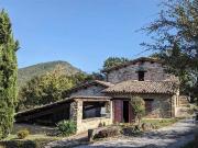 Rustici e casali in vendita di 320 m²