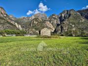 Rustici e casali in vendita di 320 m²