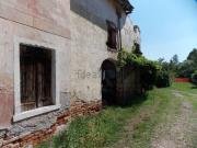 Rustici e casali in vendita di 320 m²
