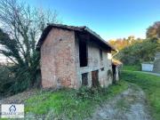 Rustici e casali in vendita di 320 m² in Via Gassimo