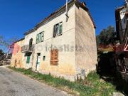 Rustici e casali in vendita di 320 m² in Via Montereo, 32