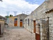 Rustici e casali in vendita di 320 m² in Via Nazionale...
