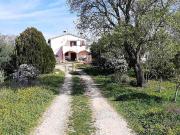 Rustici e casali in vendita di 325 m²