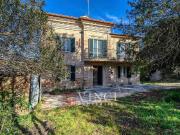 Rustici e casali in vendita di 330 m² in Contrada Crete