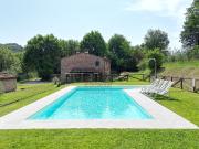 Rustici e casali in vendita di 330 m² in Via Pesciatina, 950