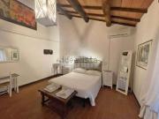 Rustici e casali in vendita di 344 m² in Strada...