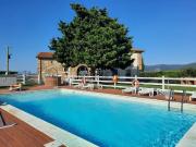 Rustici e casali in vendita di 350 m²