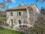 Rustici e casali in vendita di 350 m²