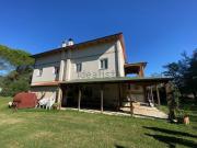 Rustici e casali in vendita di 350 m²