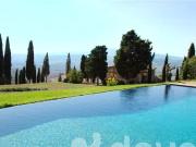 Rustici e casali in vendita di 350 m² in Località La...