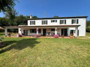 Rustici e casali in vendita di 350 m² in Strada Cerreto Rustici e casali in vendita di 350 m² in Strada Cerreto