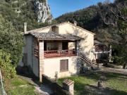 Rustici e casali in vendita di 350 m² in Via di Carnano, 8