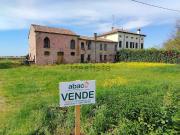 Rustici e casali in vendita di 350 m² in Via Ripe di...