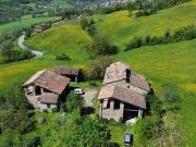 Rustici e casali in vendita di 350 m² in Via roma