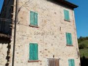 Rustici e casali in vendita di 350 m² in Via Valeriani