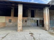 Rustici e casali in vendita di 351 m² in Via Cavour
