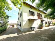 Rustici e casali in vendita di 355 m² in Via della...