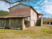 Rustici e casali in vendita di 355 m² in Via Torre del Colle
