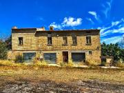 Rustici e casali in vendita di 360 m²