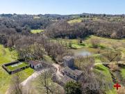 Rustici e casali in vendita di 360 m²