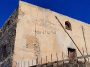 Rustici e casali in vendita di 368 m² in Via Inserra