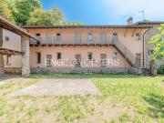 Rustici e casali in vendita di 371 m² in Via Piave