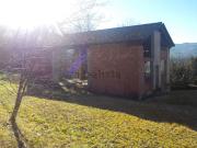 Rustici e casali in vendita di 378 m² in Via Val Rossia