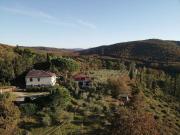 Rustici e casali in vendita di 384 m²