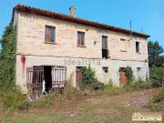 Rustici e casali in vendita di 385 m²
