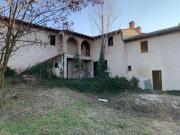 Rustici e casali in vendita di 390 m² in Via palazzetta