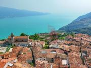 Rustici e casali in vendita di 394 m² in Via Chiesa, 20