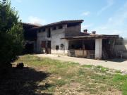 Rustici e casali in vendita di 400 m²