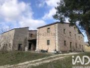 Rustici e casali in vendita di 400 m²