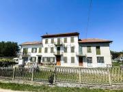 Rustici e casali in vendita di 400 m² in Frazione Boidi