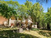 Rustici e casali in vendita di 400 m² in Strada molinlingo