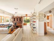 Rustici e casali in vendita di 400 m² in Strada Poggetti