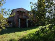 Rustici e casali in vendita di 400 m² in Strada...