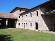 Rustici e casali in vendita di 400 m² in Via Balbi