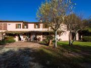 Rustici e casali in vendita di 400 m² in Via della...