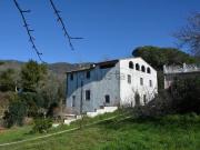 Rustici e casali in vendita di 400 m²