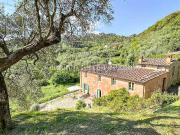 Rustici e casali in vendita di 400 m² in Via per Torre